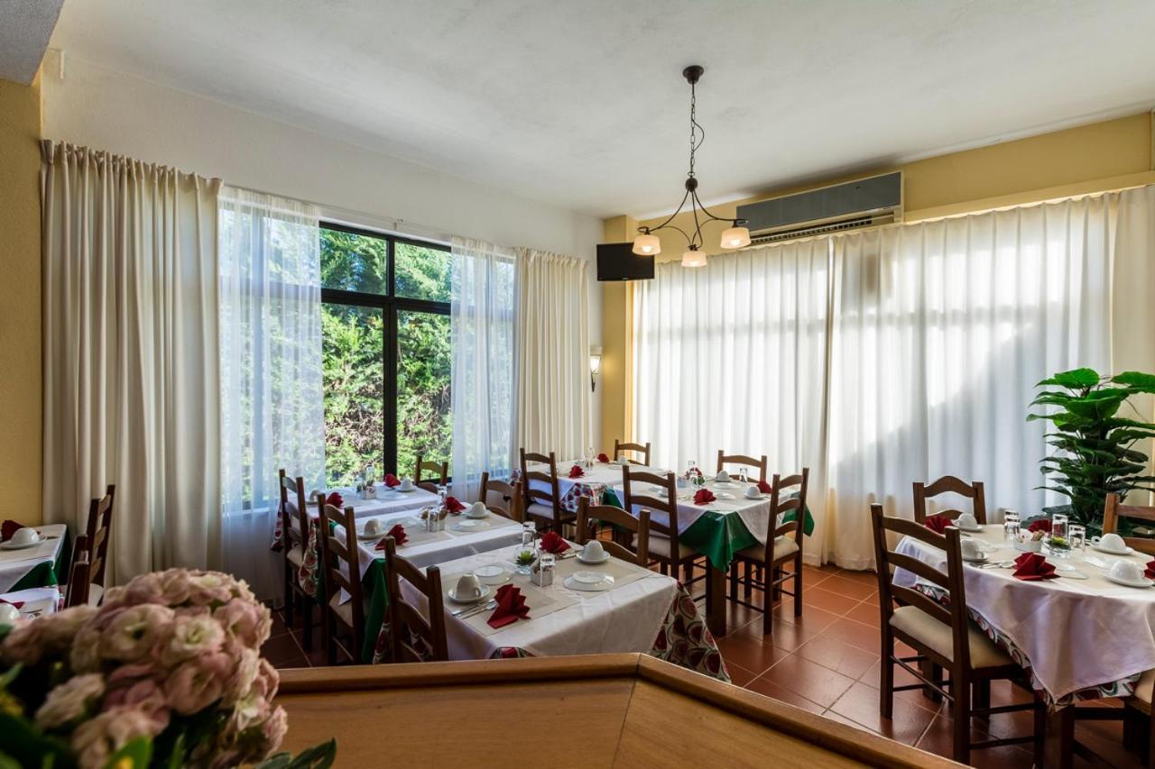Manta Guest - Bed & Breakfast Manta Rota Exterior photo
